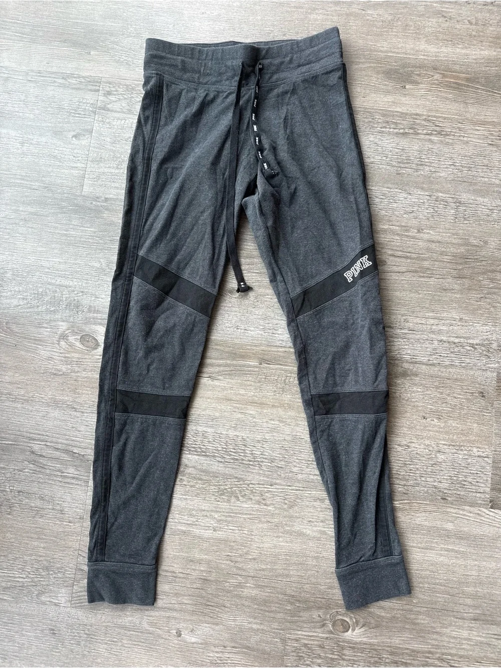 Size Small Victoria’s Secret PINK Leggings Gray Athleisure Pants VS Yoga Logo!